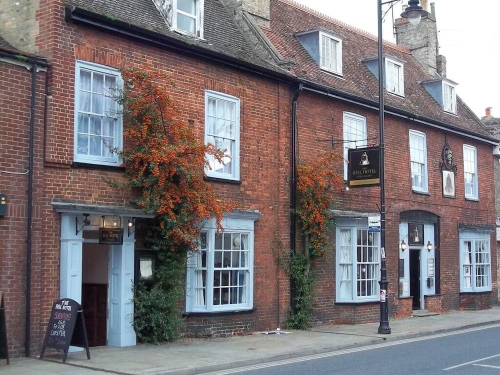 The Bell Hotel Mildenhall Exterior photo